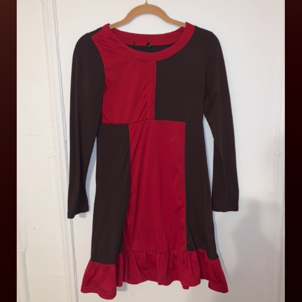 I’d totally keep this if I wasn’t weird about my knees.